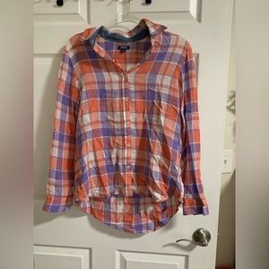 Izod linen button down shirt